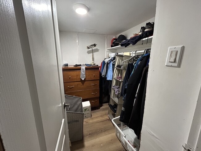 Photo du bâtiment - 129 Emerald St S