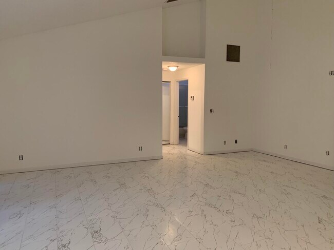 Foto del edificio - 4387  Woodstock Drive B West Palm Beach Fl...