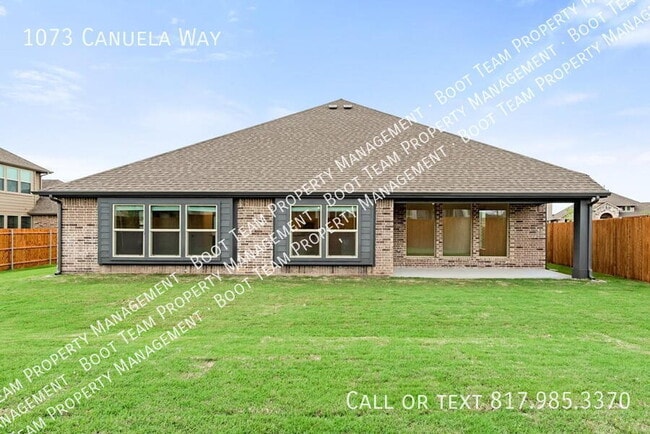 Building Photo - 1073 Canuela Way