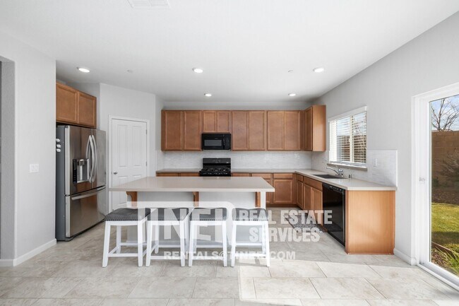 Building Photo - 3001 Welton Cir