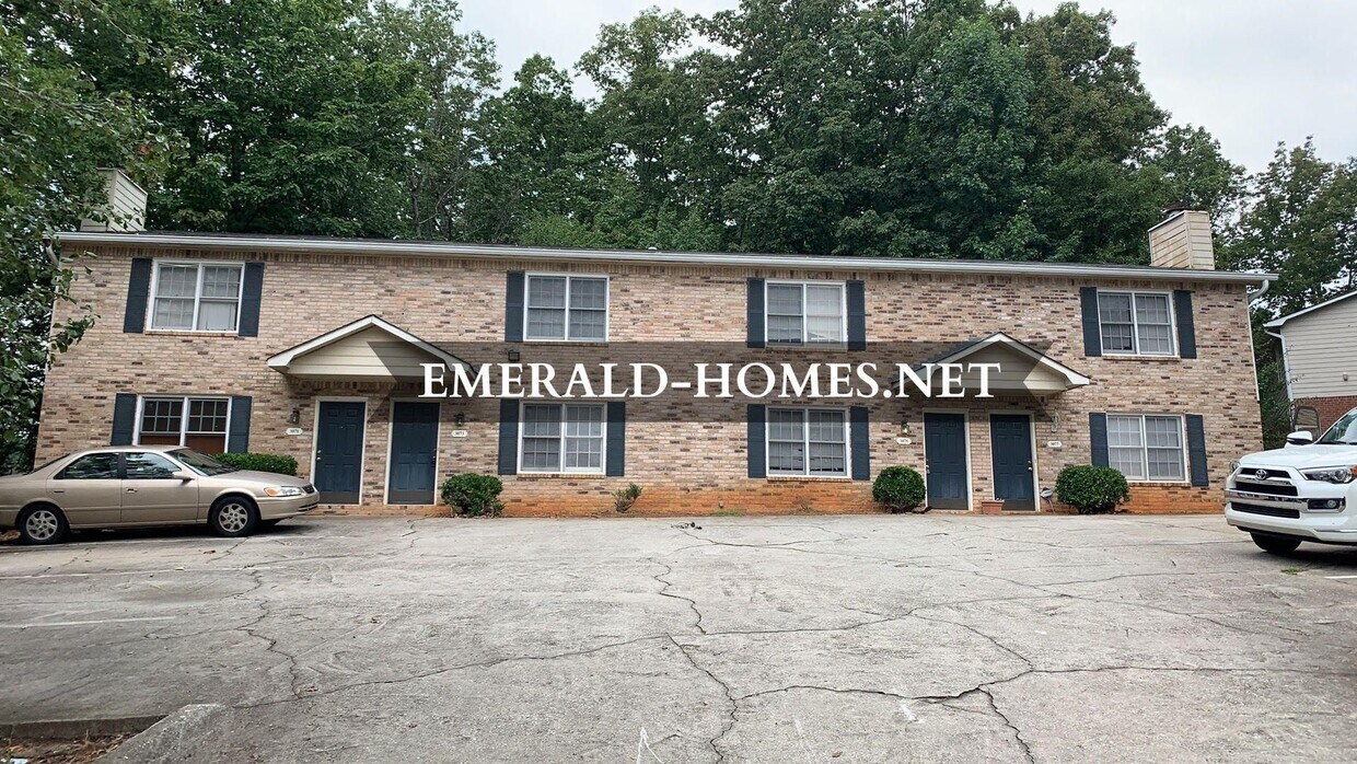 30713077 Spruce Cir Unit 3077 Spruce Circle, Snellville, GA 30078