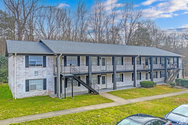 Scarlet Point Apartments Charlotte, NC