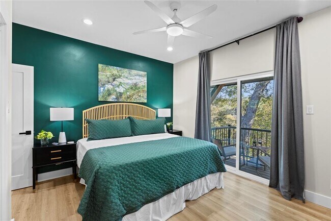 Foto del edificio - 6790 River Rd