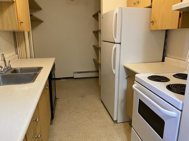 Building Photo - 7301-734A 4a St SW