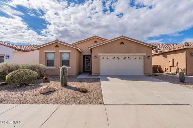 Building Photo - 2623 E San Mateo Dr