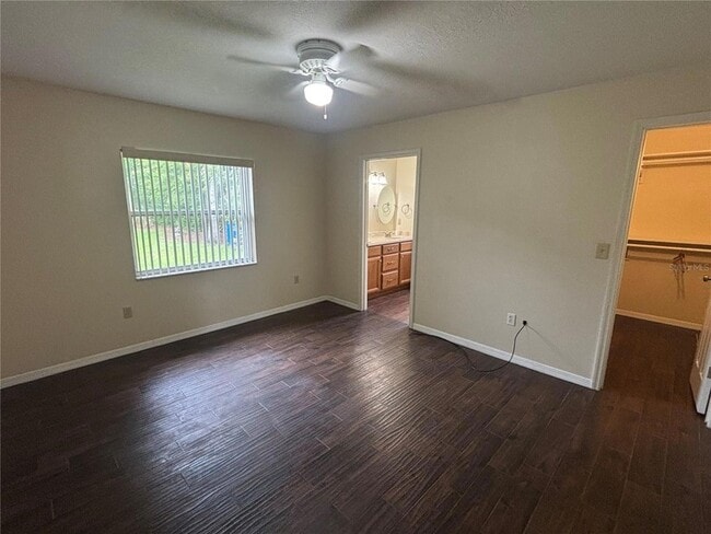 Foto del edificio - 11010 SW 58th Avenue Rd