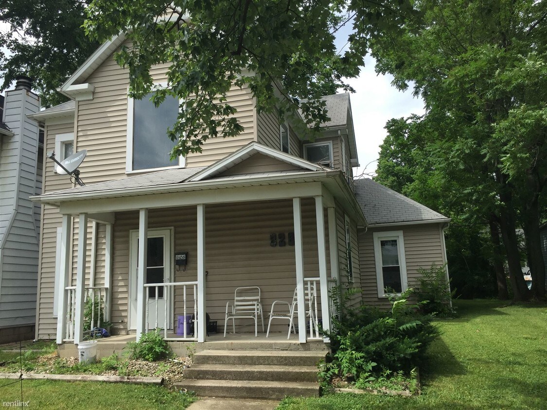 Primary Photo - 828 W North St