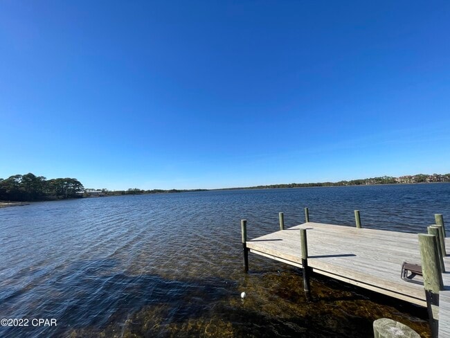 Foto del edificio - 22940 Ann Miller Rd