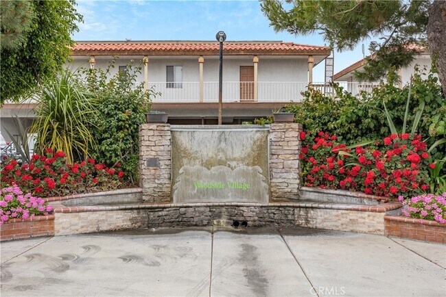Foto del edificio - 2501 W Sunflower Ave