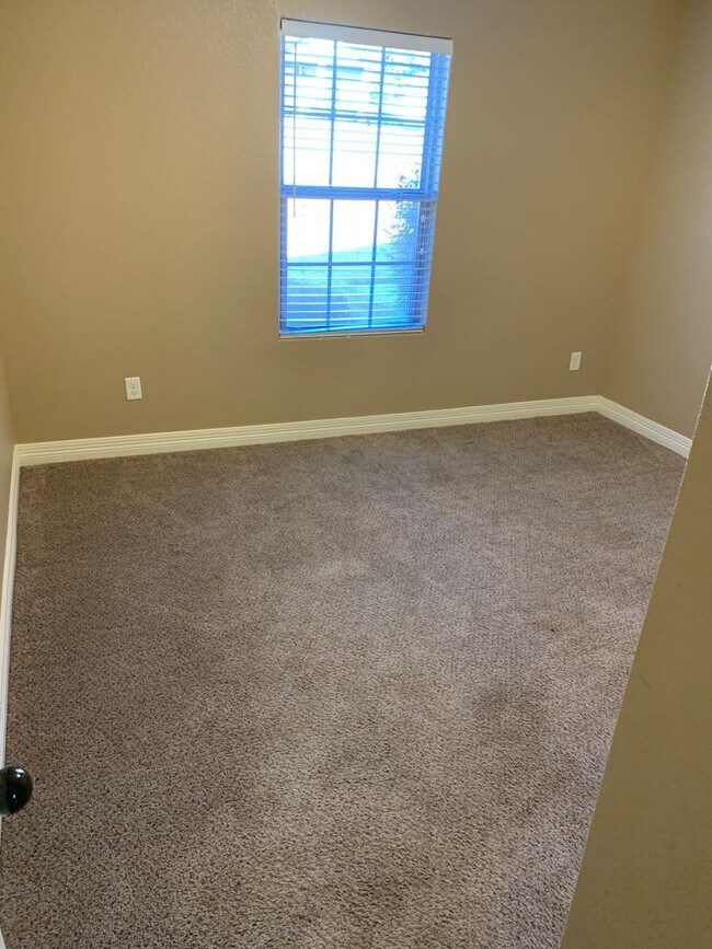 Foto del edificio - 2471 Pleasant Willow Dr