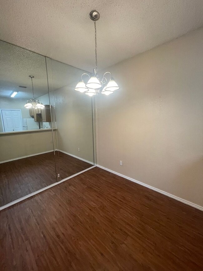 Building Photo - Beautiful Timber Ridge Condos near Jan Jen...