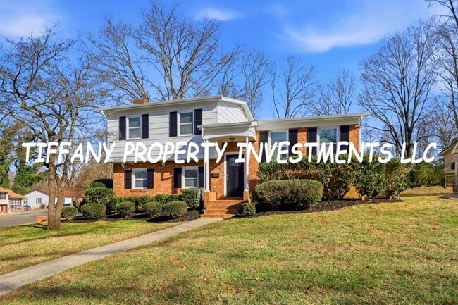 Building Photo - 1601 Carfax Dr