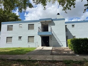 Building Photo - 3001 SW 2nd St