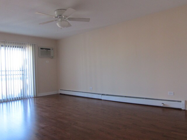 Foto del edificio - 940 E Old Willow Rd