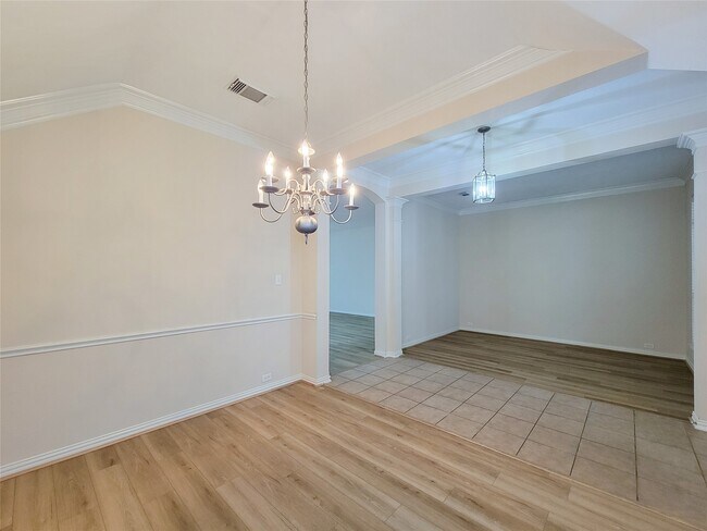 Foto del edificio - 6806 Haley Ct