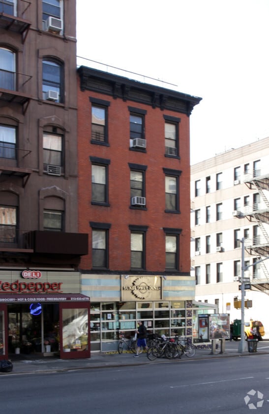 Building Photo - 359 3rd Ave