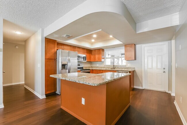 Building Photo - 948 March Hare Ct