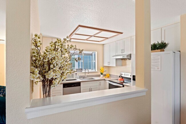 Foto del edificio - 625 Abbot Ave