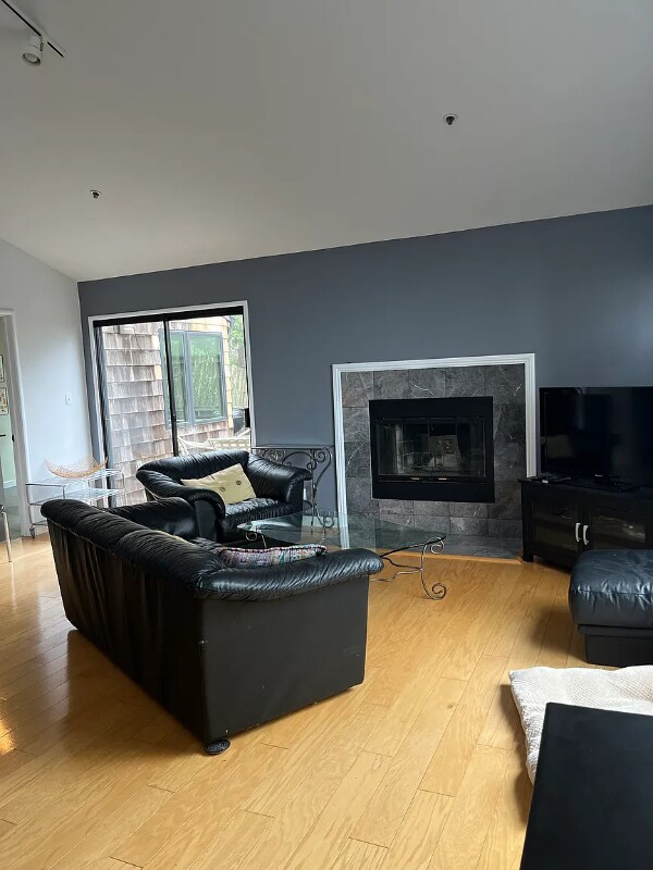 Foto del edificio - 1411 Queens Rd