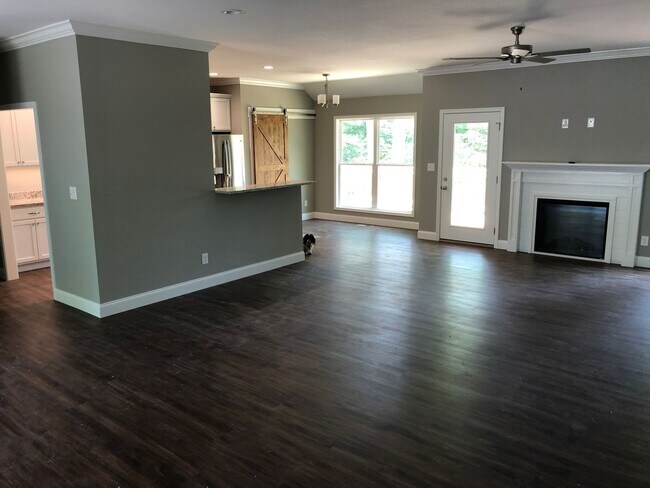 Foto del edificio - New Construction Basement Rancher 5BR/3BA