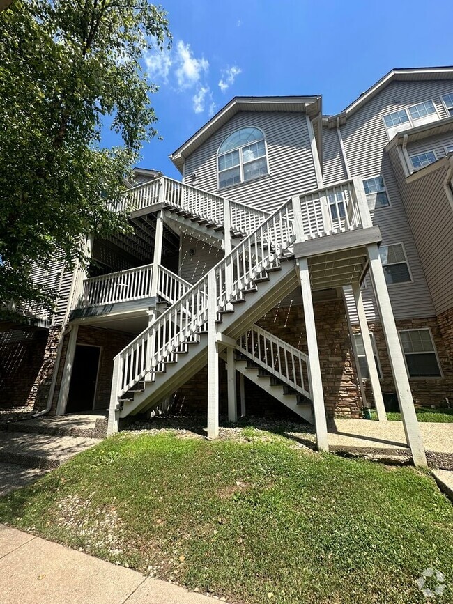 Building Photo - 13202 Prospect Glen Way