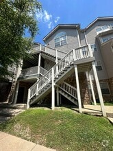 Building Photo - 13202 Prospect Glen Way