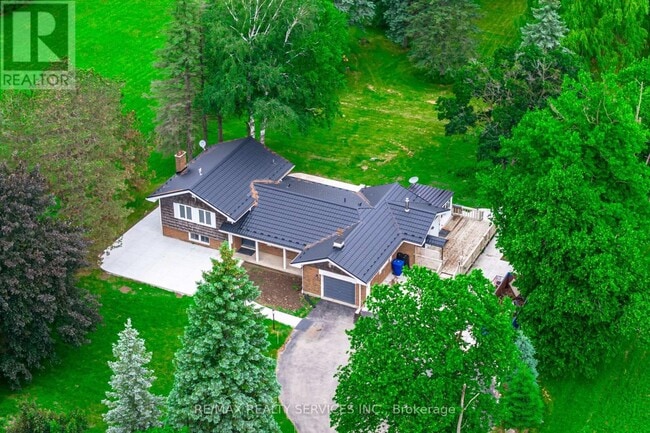Building Photo - 5587 Wellington Rd 86