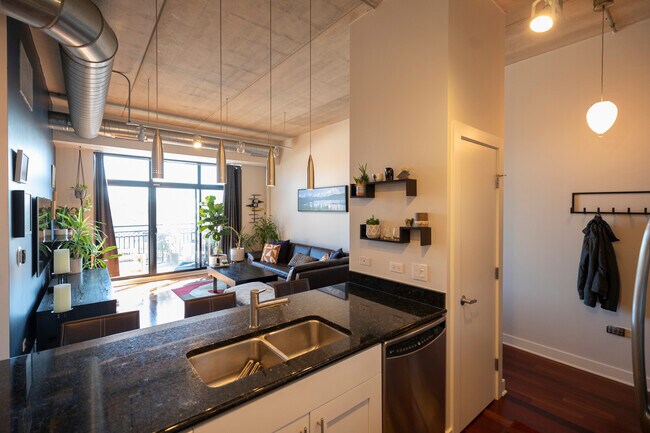 Foto del edificio - 3245 N Ashland Ave