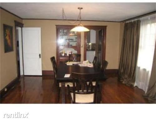 2 br, 1 bath - 254 Tremont St Unit 2 - 2 br, 1 bath  - 254 Tremont St Unit 2