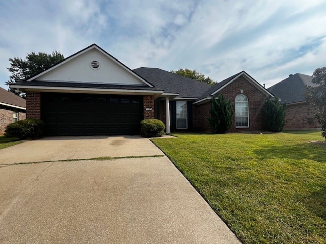Foto principal - South Bossier Beauty!