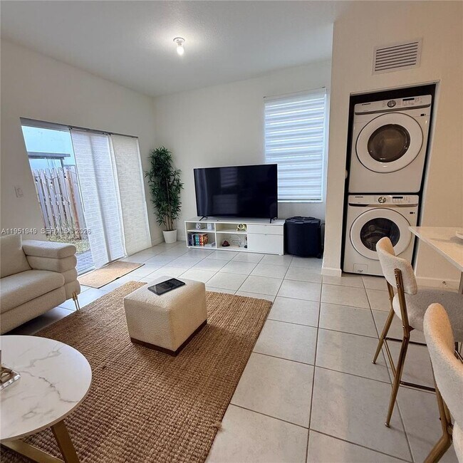 Foto del edificio - 29224 SW 162nd Ct