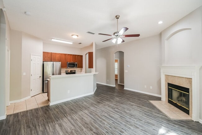 Building Photo - 2372 Cherokee Cove Trail