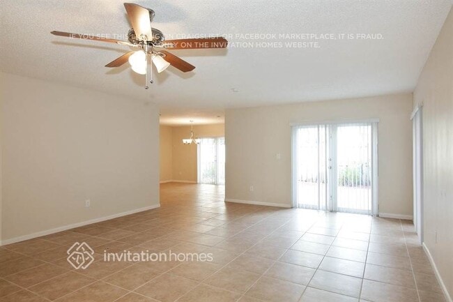 Building Photo - 13857 SW 103rd Ln