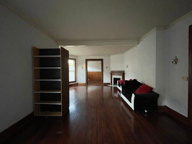 Foto del edificio - 1006 State St