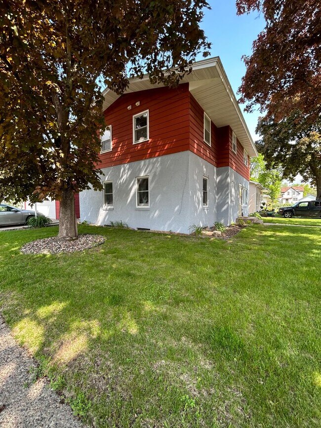 Foto del edificio - 5 Bedroom 3 Bathroom House in Weigent Hogan!