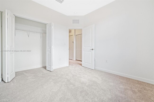 Foto del edificio - 3 br, 2.5 bath House - 2359 NW 122nd Ter F...