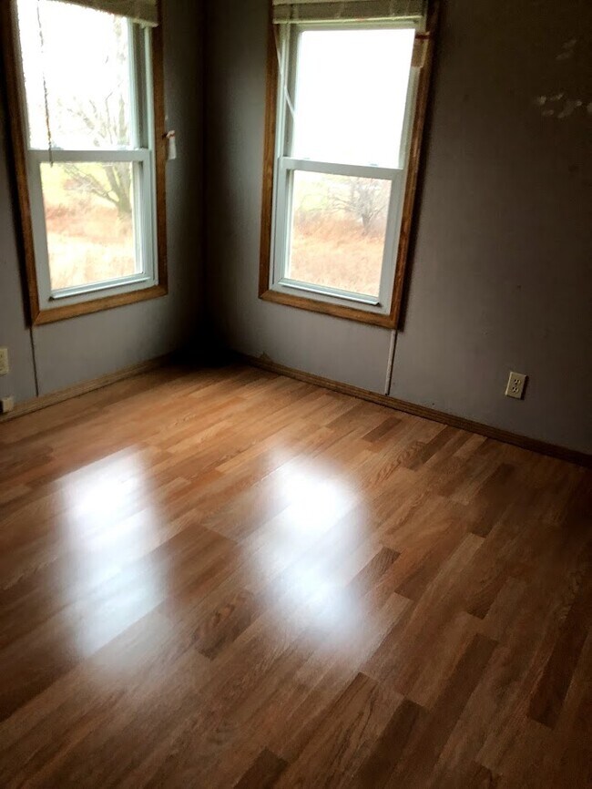 Foto del edificio - 4970 Lakeville Rd