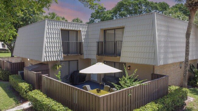 Building Photo - 5646 56th Way
