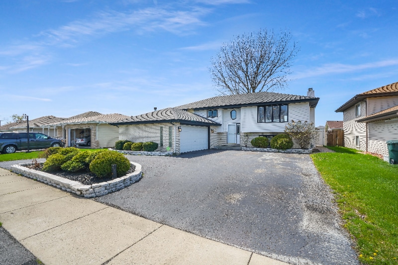 20132 Dolphin Ave, Lynwood, IL 60411 House Rental in Lynwood, IL