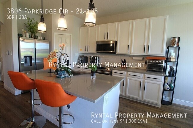 Foto del edificio - 3806 Parkridge Cir