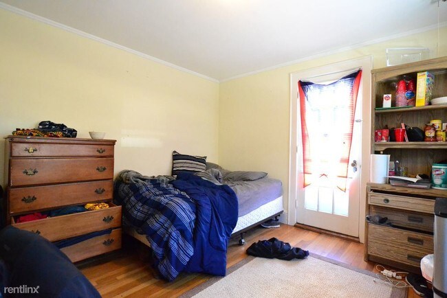 Foto del edificio - 116 Lake St