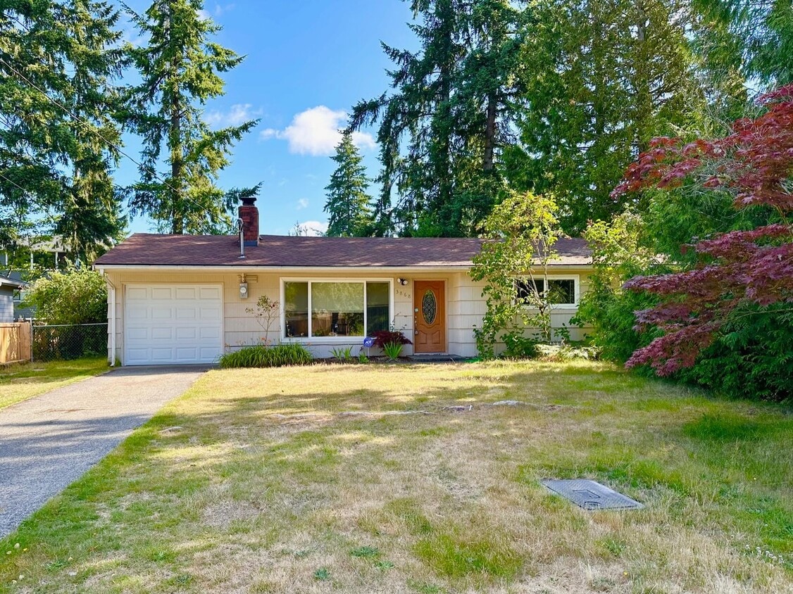 Primary Photo - 3BR/1+1BA Single Family House - Bellevue