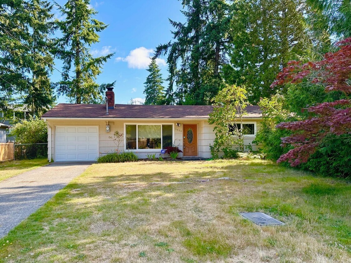 3BR/1+1BA Single Family House - Bellevue - 3BR/1+1BA Single Family House - Bellevue