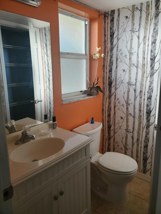 Foto del edificio - 130 NE 26th Ave