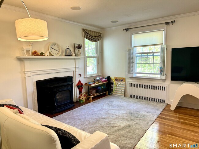 Foto del edificio - 330 Ridge Rd