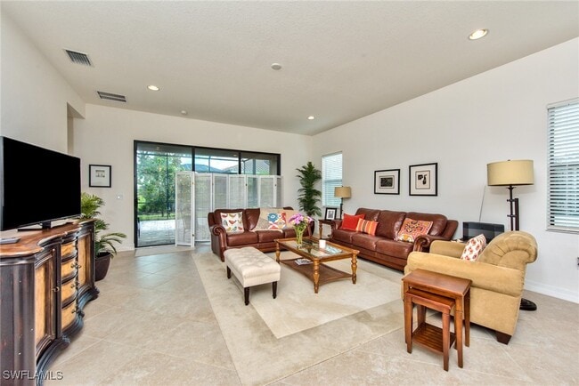 Foto del edificio - 3417 Tigris Ln
