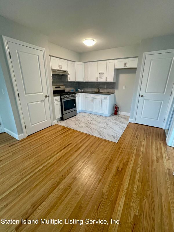 Foto del edificio - 3142 Morley Ave