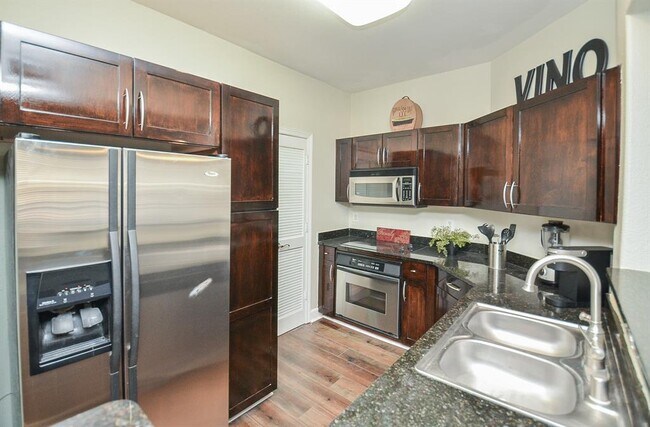 Building Photo - 2299 Lone Star Dr