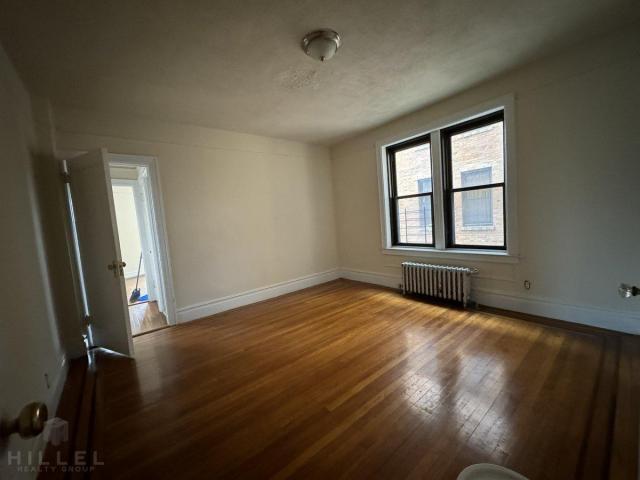 Foto del edificio - 2 bedroom in FLUSHING NY 11358