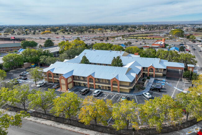 Foto del edificio - Los Altos Lofts